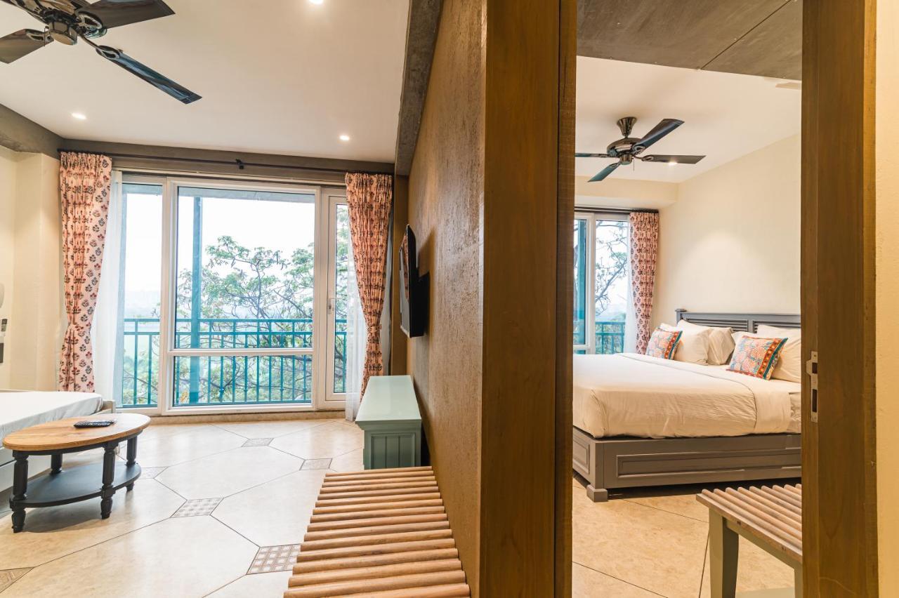 Bougainvilla Apartment Surat Dış mekan fotoğraf