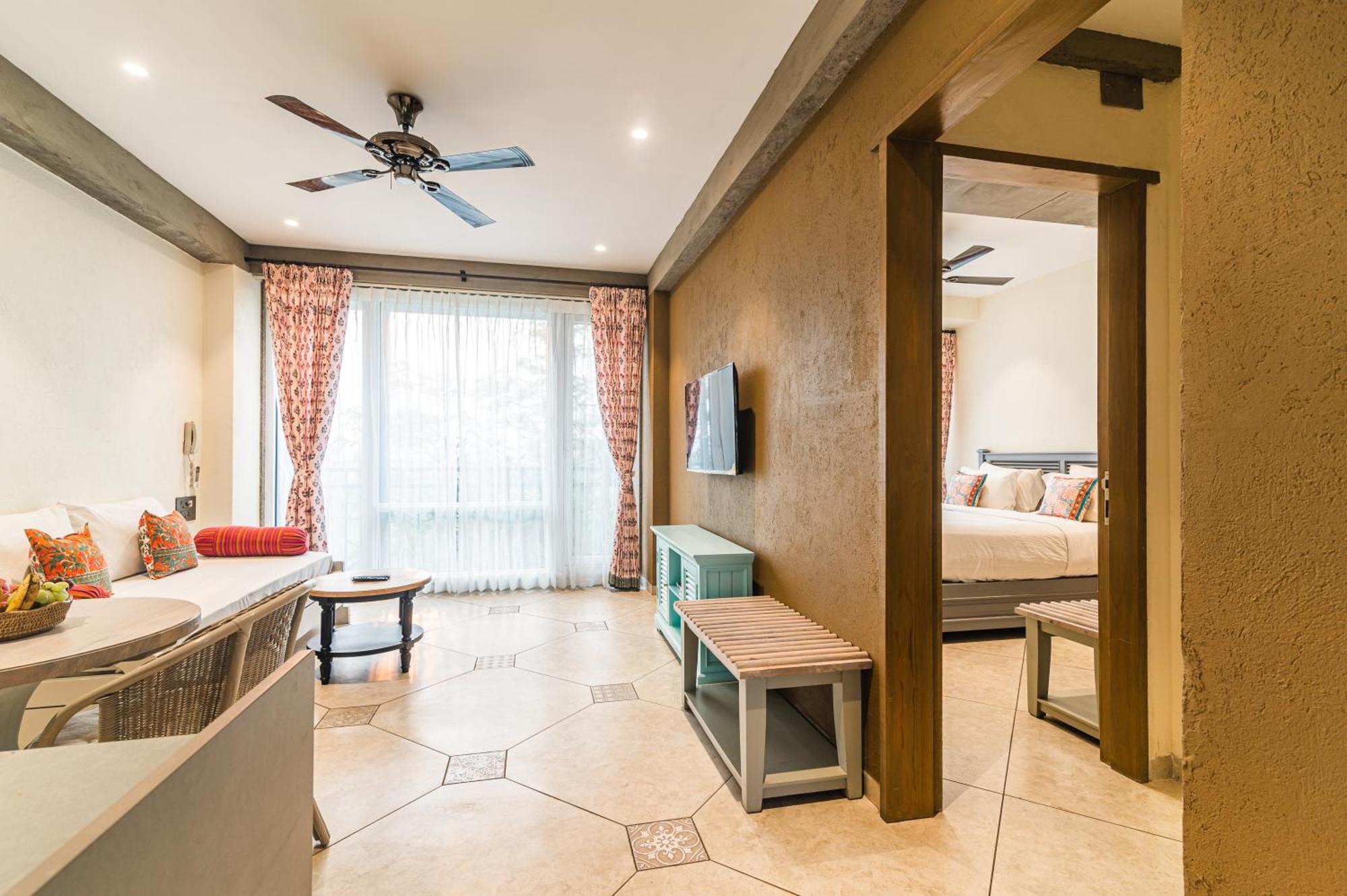 Bougainvilla Apartment Surat Dış mekan fotoğraf